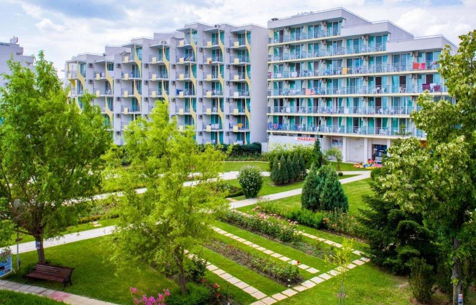 Hotel Laguna Mare 4*