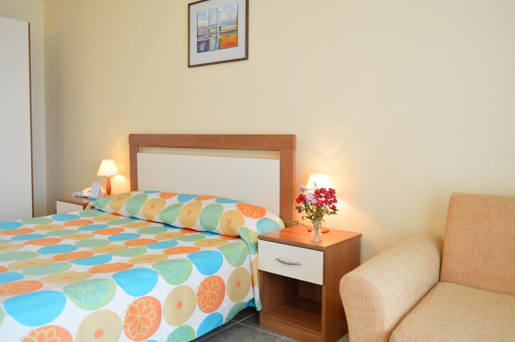 Laguna Mare 4* Αλμπένα
