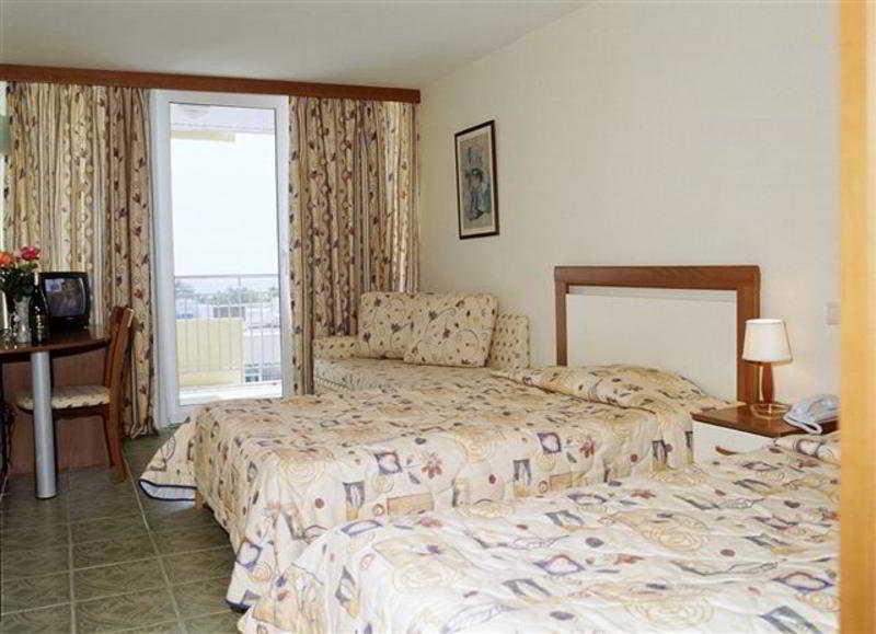 Ξενοδοχείο Laguna Mare 4*